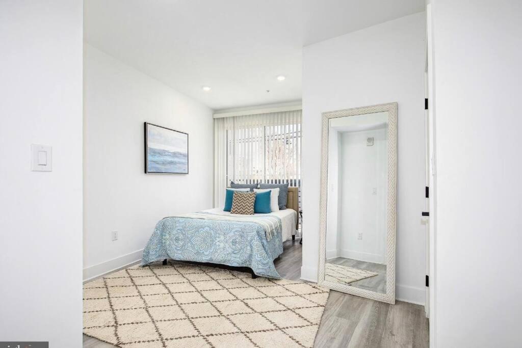 Amazing Capital Hill Apt , Step Away Gym, Shopping Washington Luaran gambar